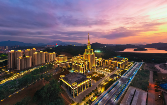 深圳北理莫斯科大学 俯瞰夜景