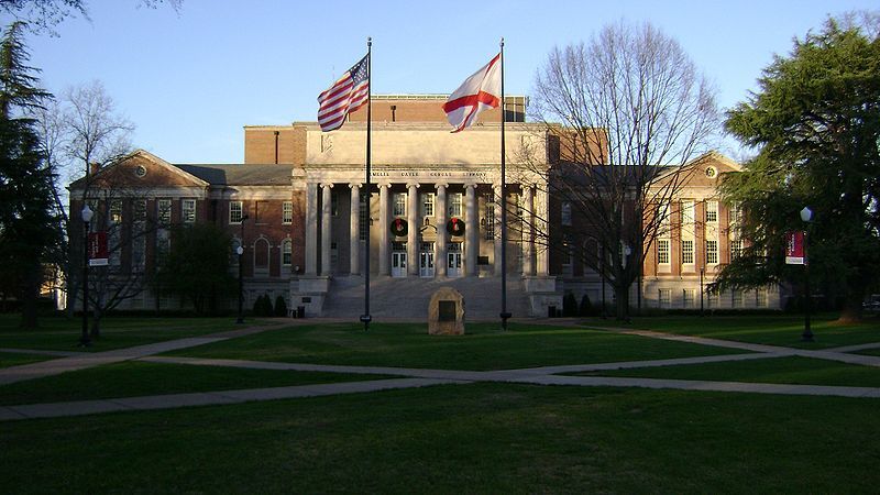 阿拉巴马大学