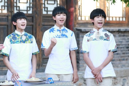 TFBOYS挑战中华传统名小吃