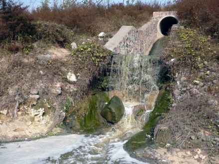 生活污水