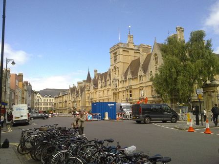 牛津大学贝利奥尔学院