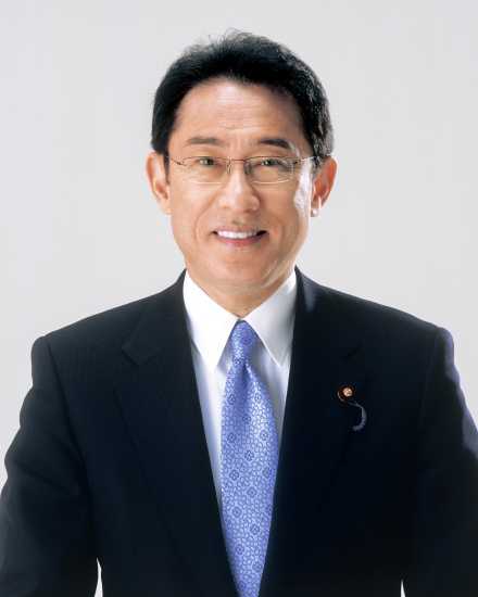 日本现任首相岸田文雄