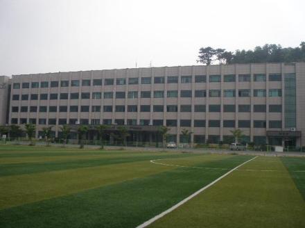 加耶大学 