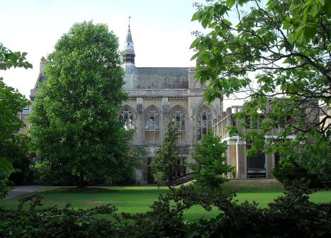 牛津大学贝利奥尔学院