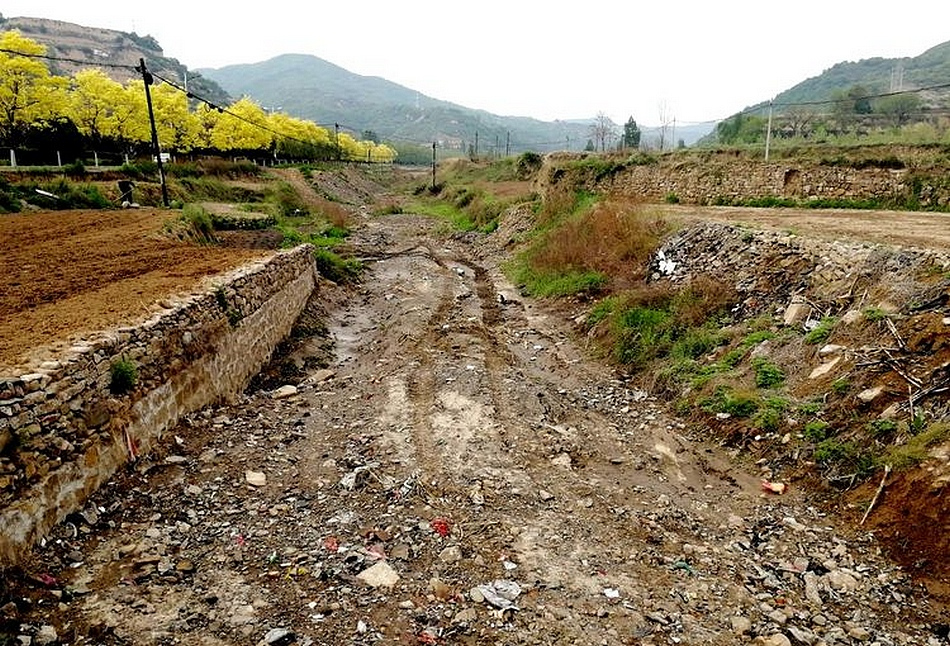 管头段鄂河上游河道