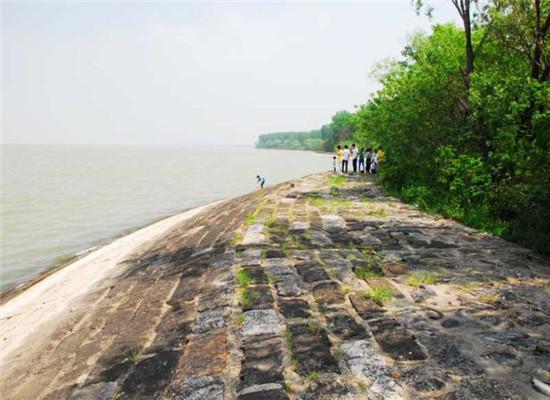 洪泽湖大堤