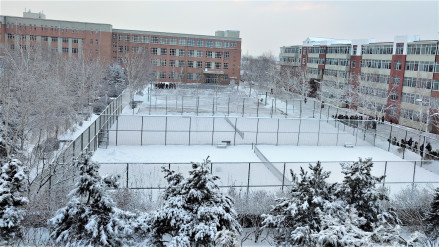 长春工业大学人文信息学院