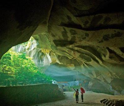 西樵山采石场遗址