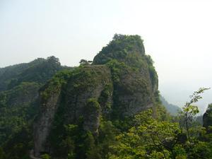 穿岩十九峰