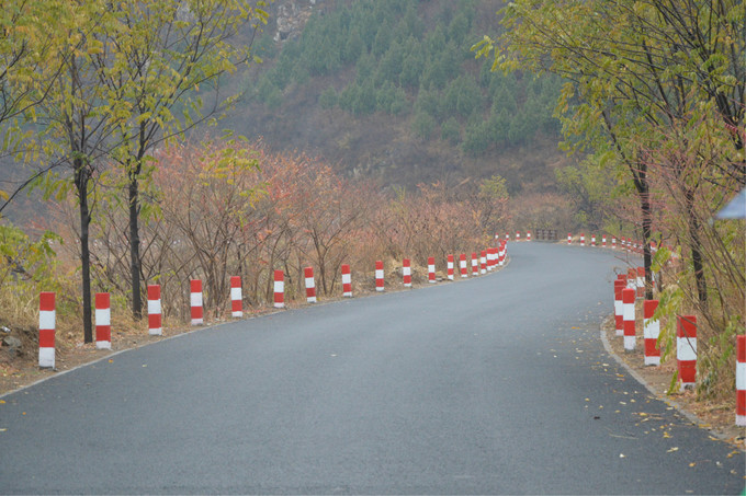 十三陵山区公路