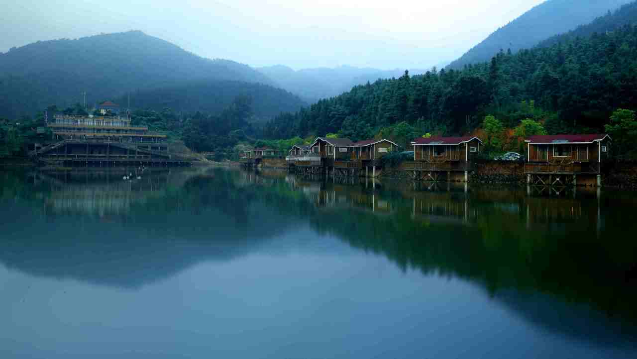 枣庄市最大的水库——岩马湖