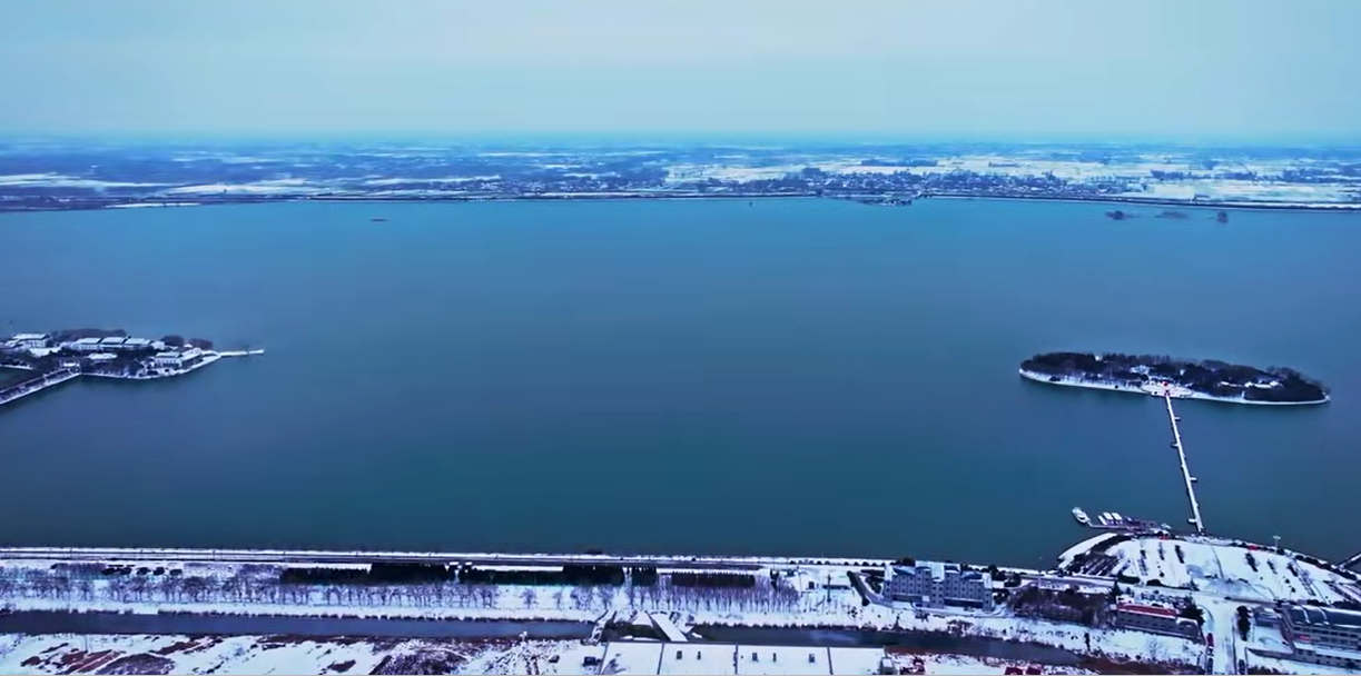 浮龙湖远景