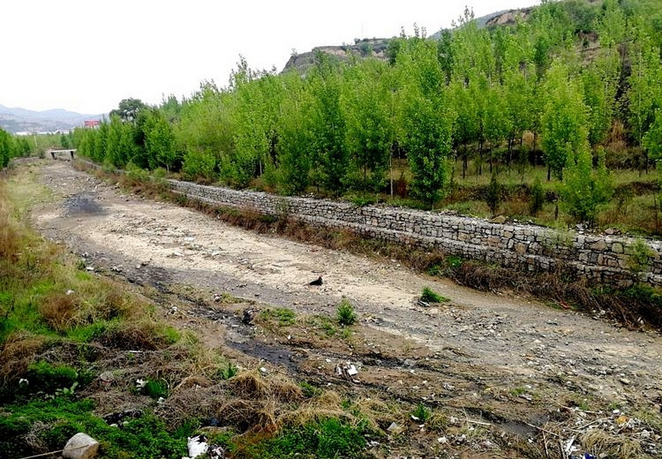 胡村段鄂河上游河道