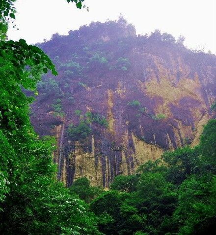 金丝峡地质奇观