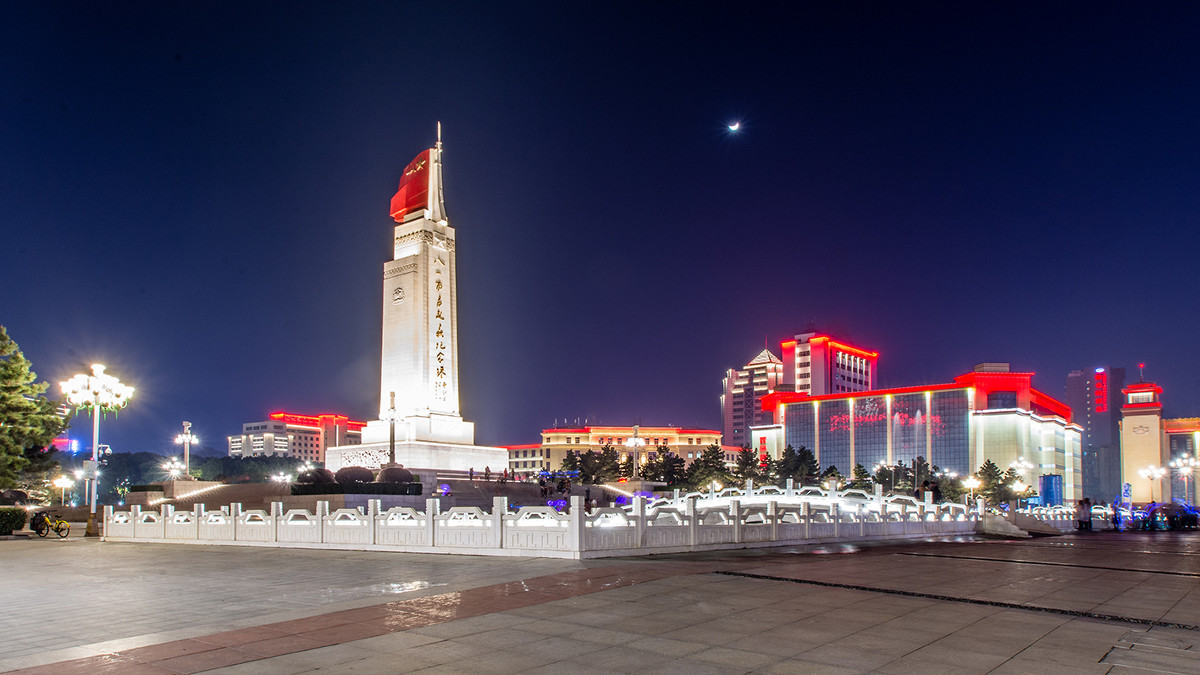 八一广场夜景