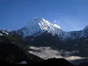 安纳普尔纳峰