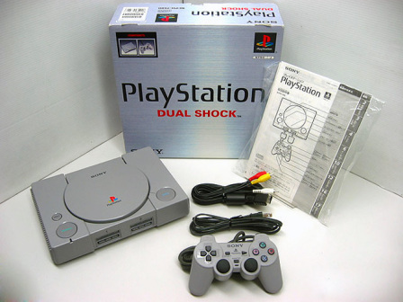 PlayStation SCPH-7500