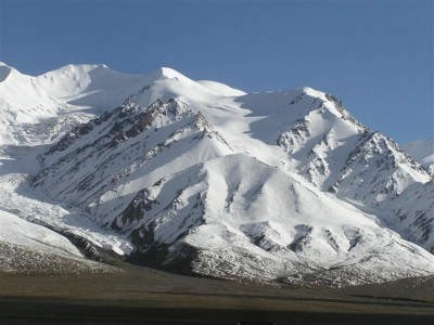 阿尼玛卿雪山 