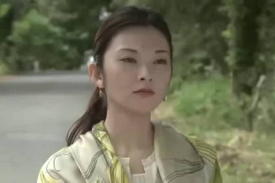 井上圭子